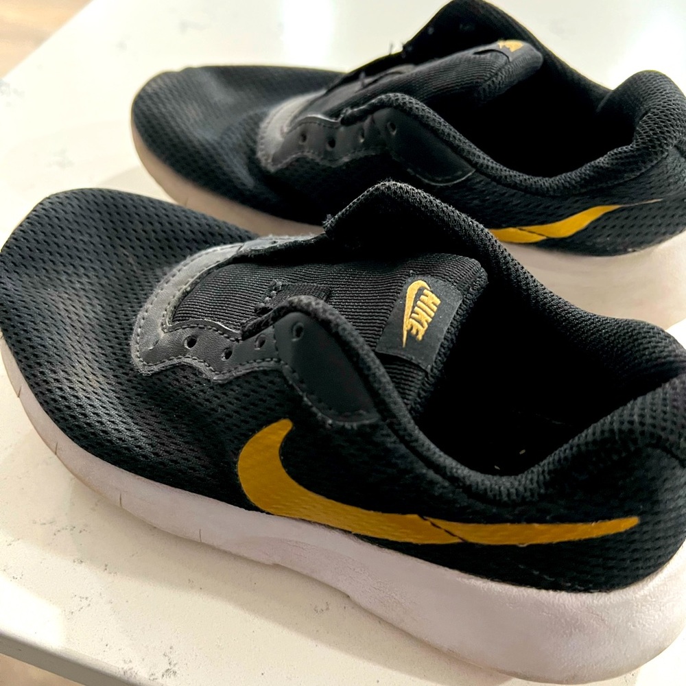 Boys Nike Shoes